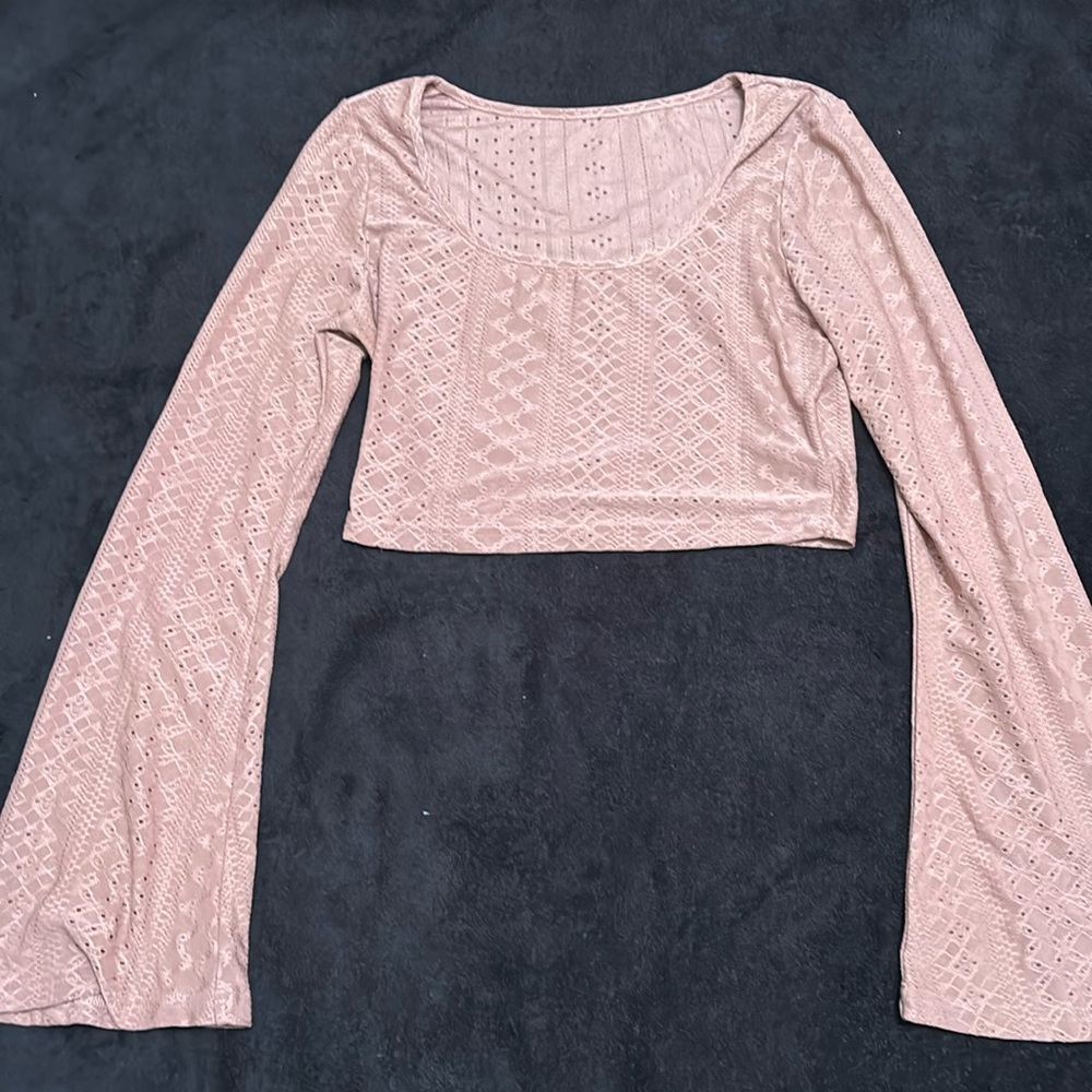 SHEIN lace pattern crop shirt